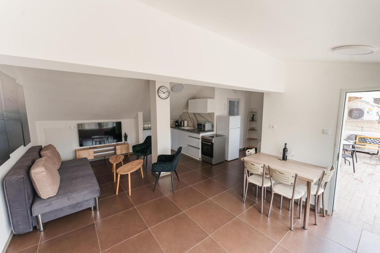 Aristo Machne Yehuda Boutique Apartments Jeruzalem Buitenkant foto